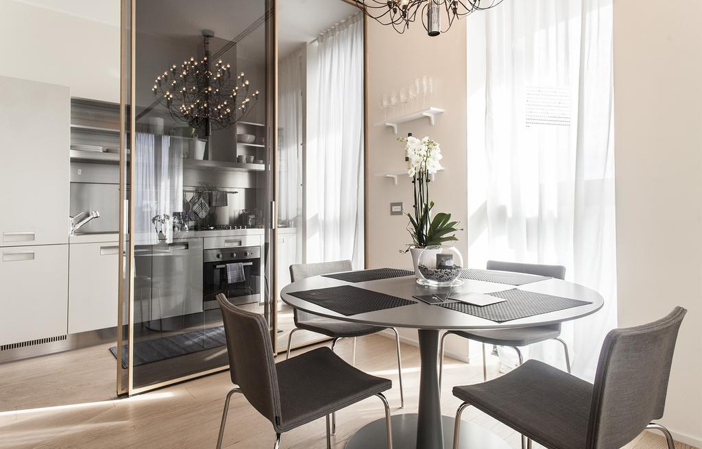 Hemeras Boutique Homes - Design Flats Near The City Center Milano Esterno foto