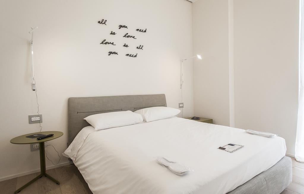 Hemeras Boutique Homes - Design Flats Near The City Center Milano Esterno foto