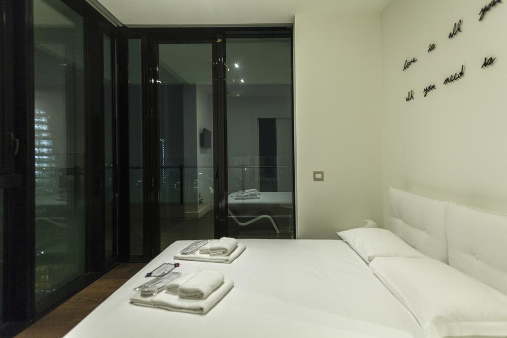 Hemeras Boutique Homes - Design Flats Near The City Center Milano Esterno foto