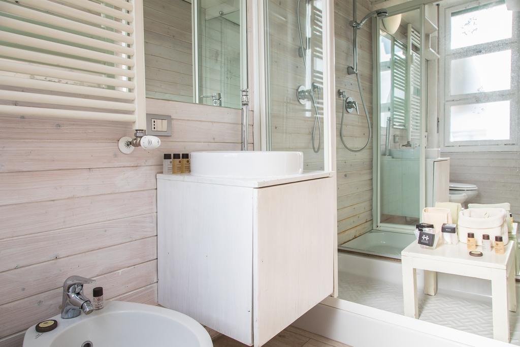 Hemeras Boutique Homes - Design Flats Near The City Center Milano Esterno foto