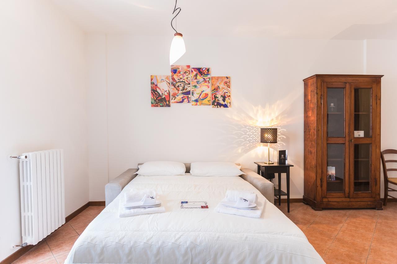 Hemeras Boutique Homes - Design Flats Near The City Center Milano Esterno foto