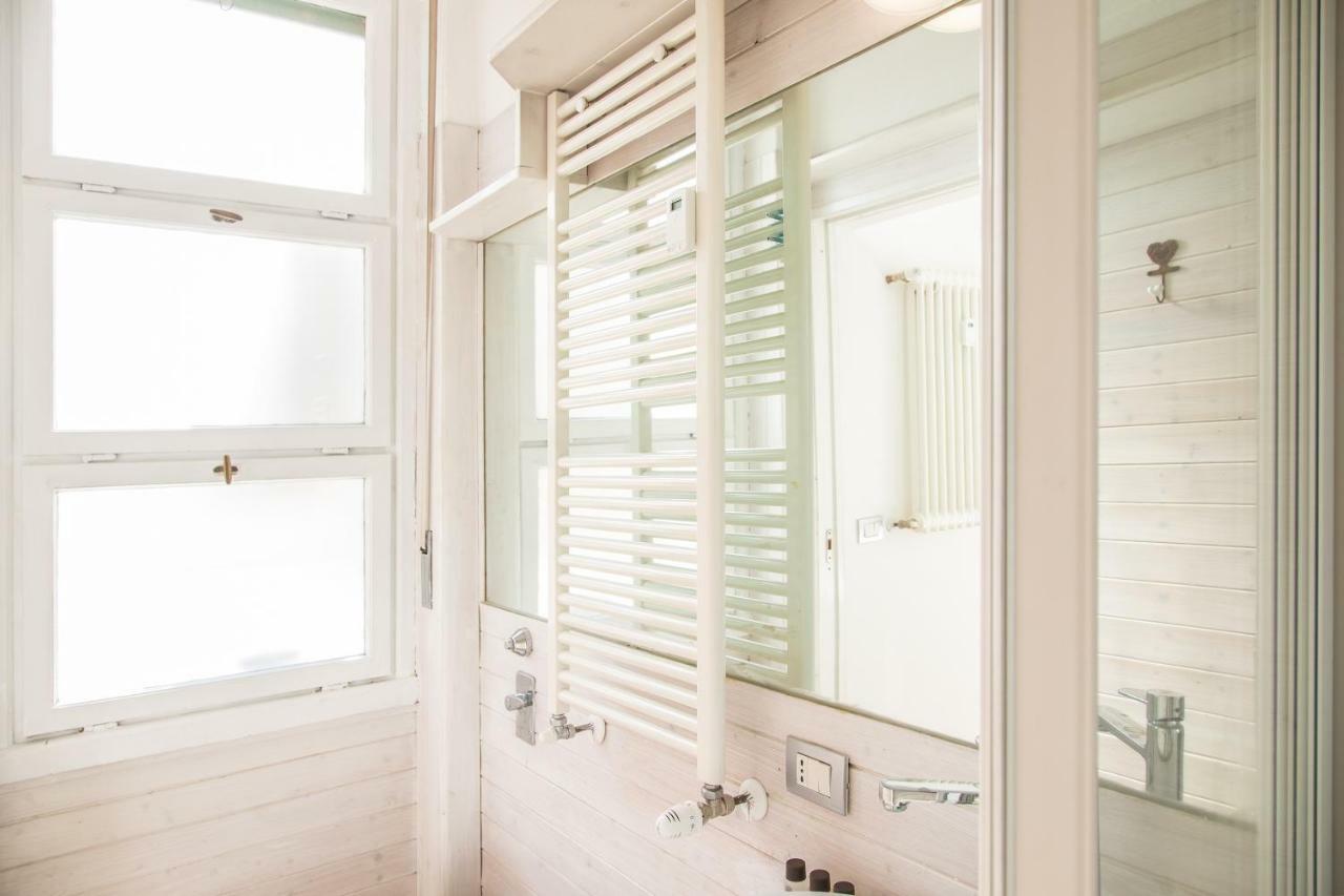 Hemeras Boutique Homes - Design Flats Near The City Center Milano Esterno foto